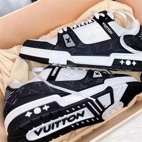 Louis Vuitton Trainers 